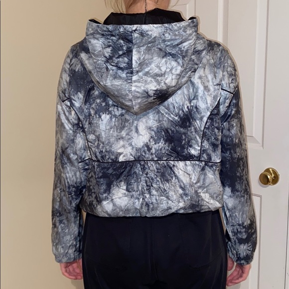 Forever 21 tie die bomber - Picture 2 of 3